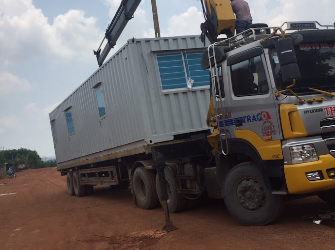 Container Văn Phòng 40 Feet - Không Gian Rộng Rãi, Đủ Tiện Nghi | Giá Tốt 4 Bàn giao container 40 feet