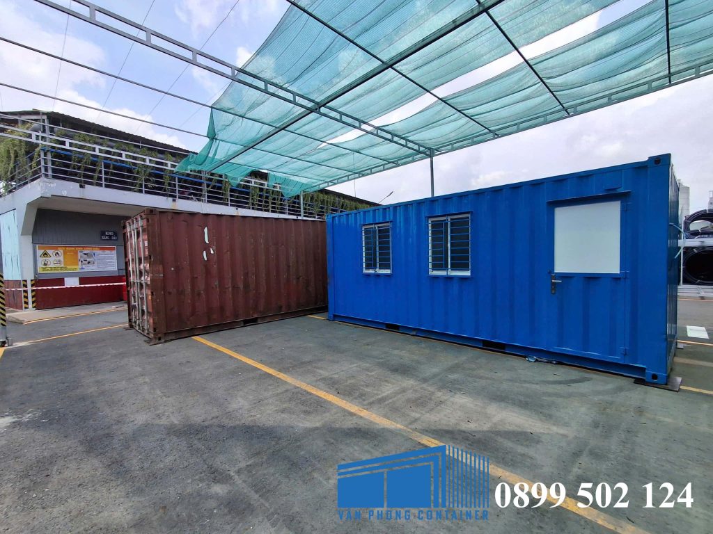 Giao container tại sóng thần