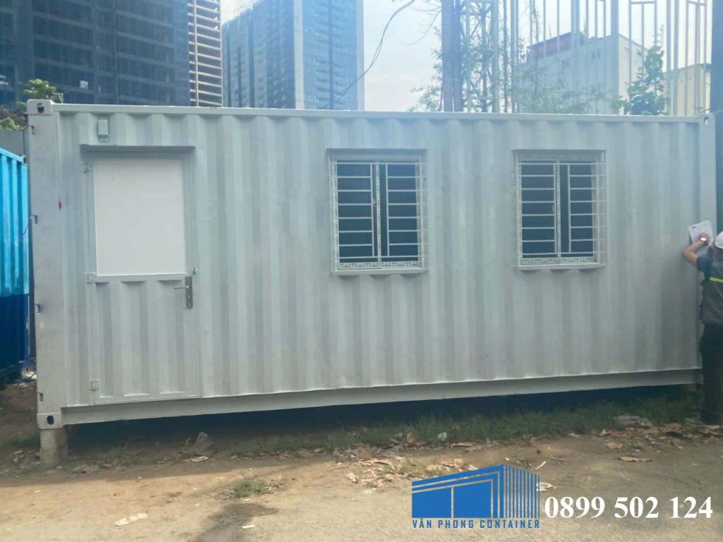 Cho Thuê Container Văn Phòng 20 Feet Giải Pháp Tối Ưu và Tiết Kiệm Chi Phí 5 Bàn giao container văn phòng 20 feet tại công trình