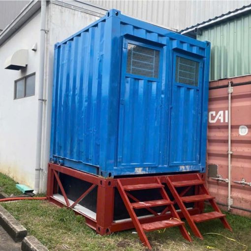 Container Toilet 10ft Có Bệ Đỡ - Có Cầu Thang