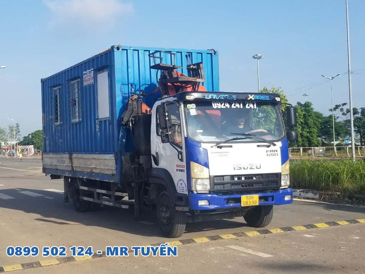 Cho Thuê Container Tại Phú Mỹ, HCM | Giá Rẻ, Giao Nhanh 24h 12 Vận chuyển container văn phòng 20ft cho thuê bằng xe tải thùng, nhanh gọn, tiện lợi