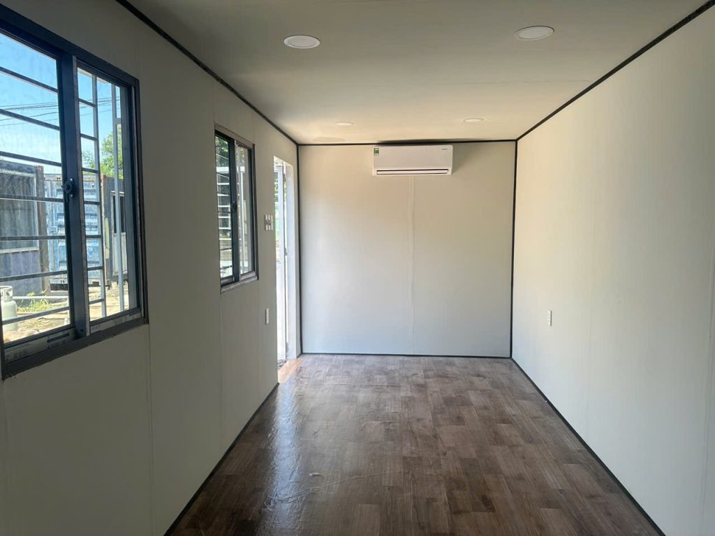 Giá vận chuyển tăng nhưng vẫn giữ giá thuê container 3 Container cho thuê