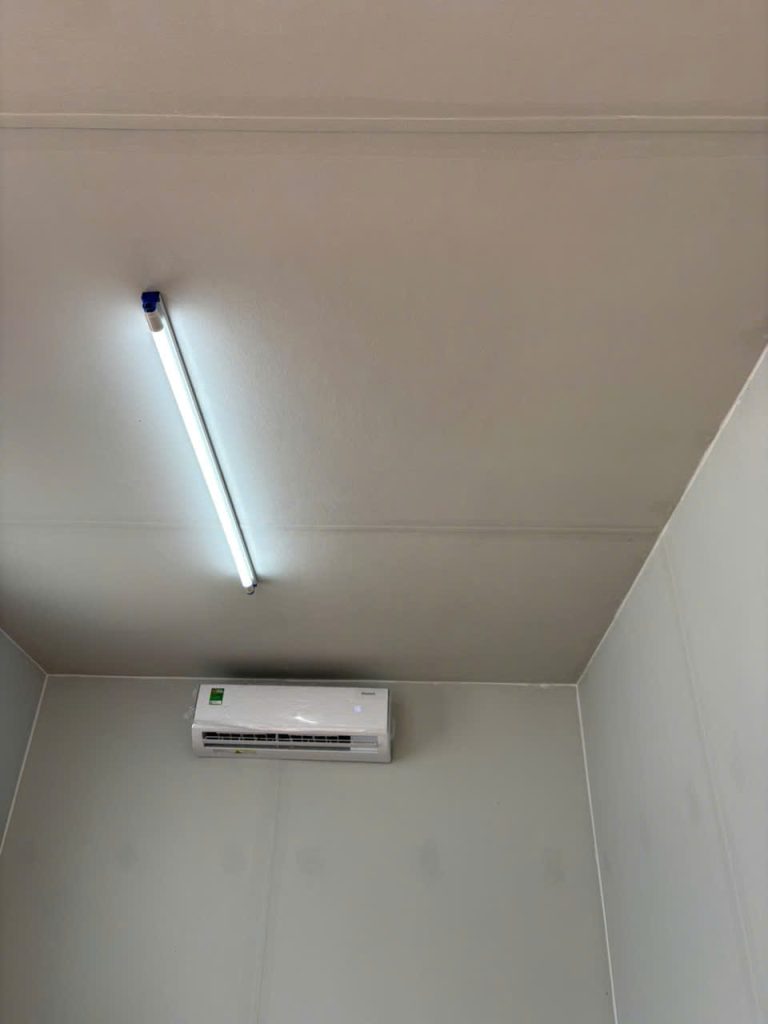 Thiết bị trong container văn phòng